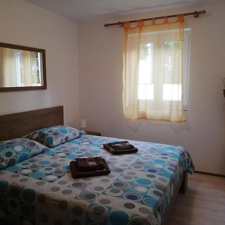 Apartment Sanja Premantura Esterno foto